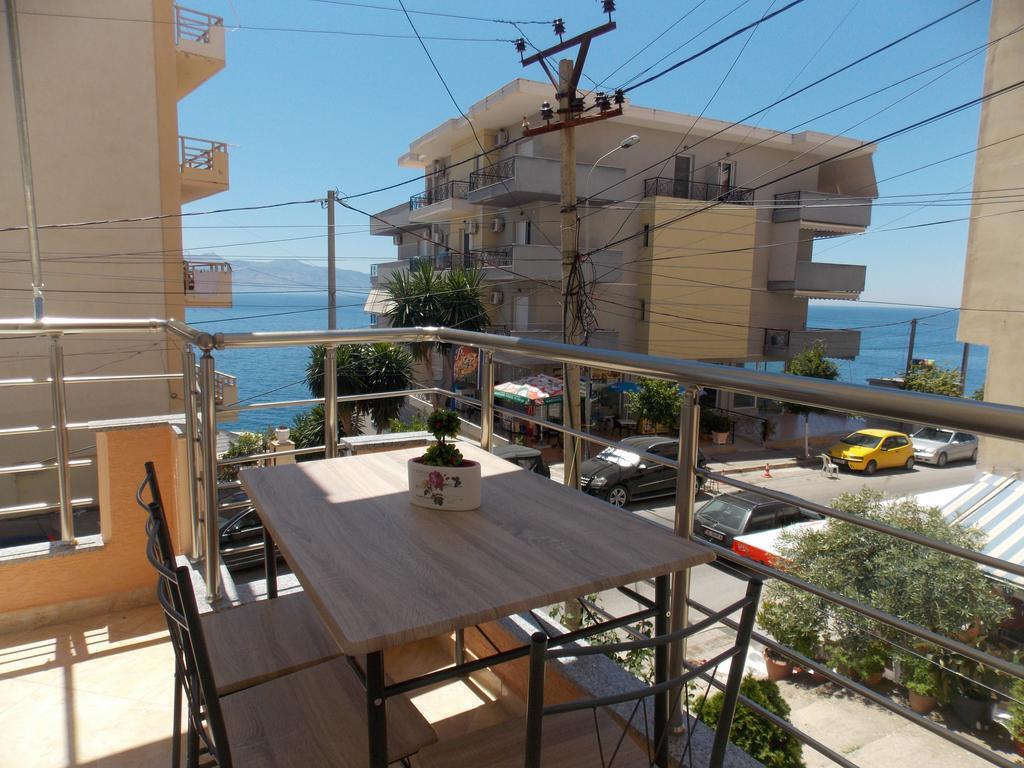 Amber Apartments Sarandë Buitenkant foto